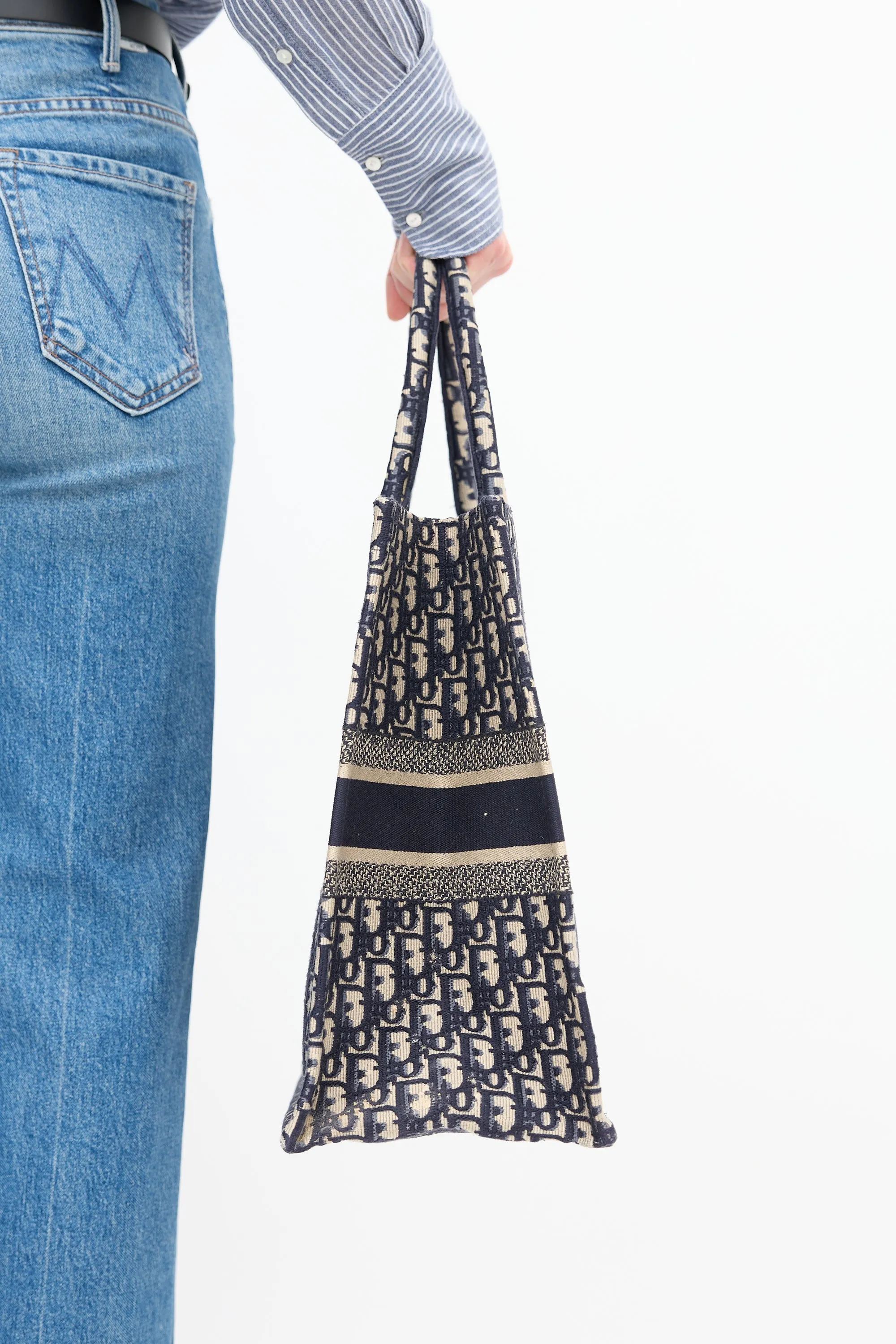 2019 Oblique Large Book Tote