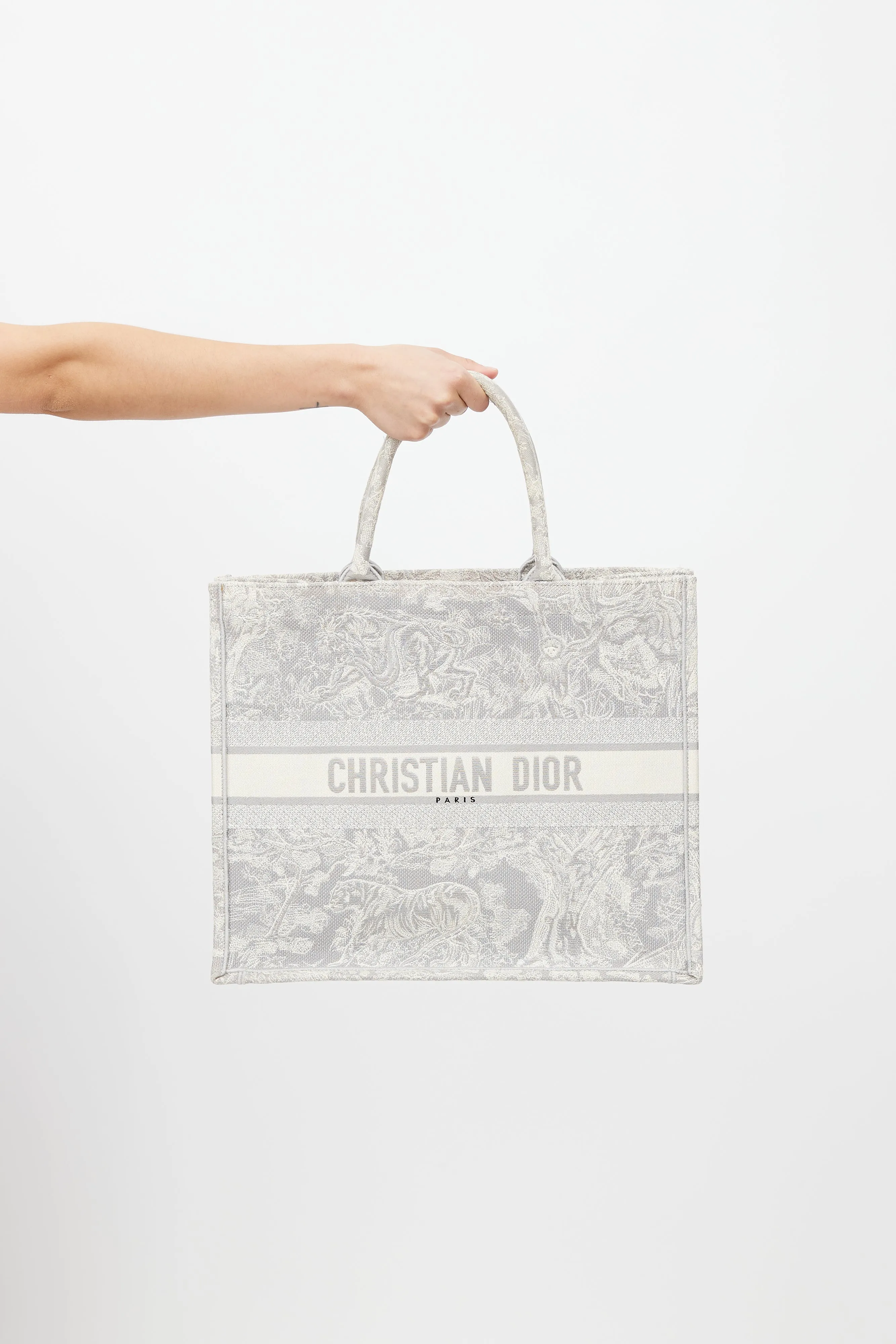 2021 Grey Canvas Large Toile De Jouy Book Tote