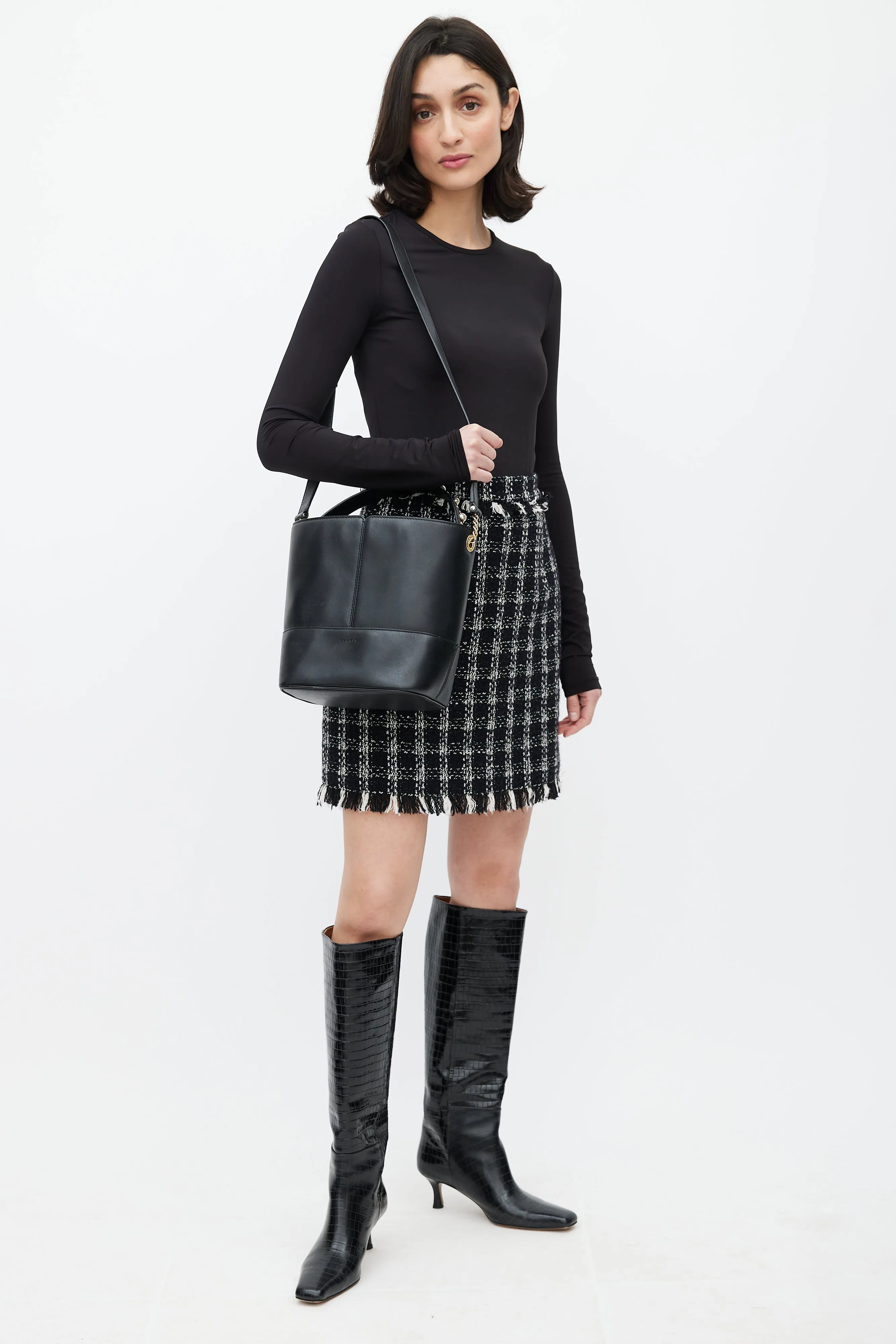 Black Leather Pearl Lou Bucket Bag