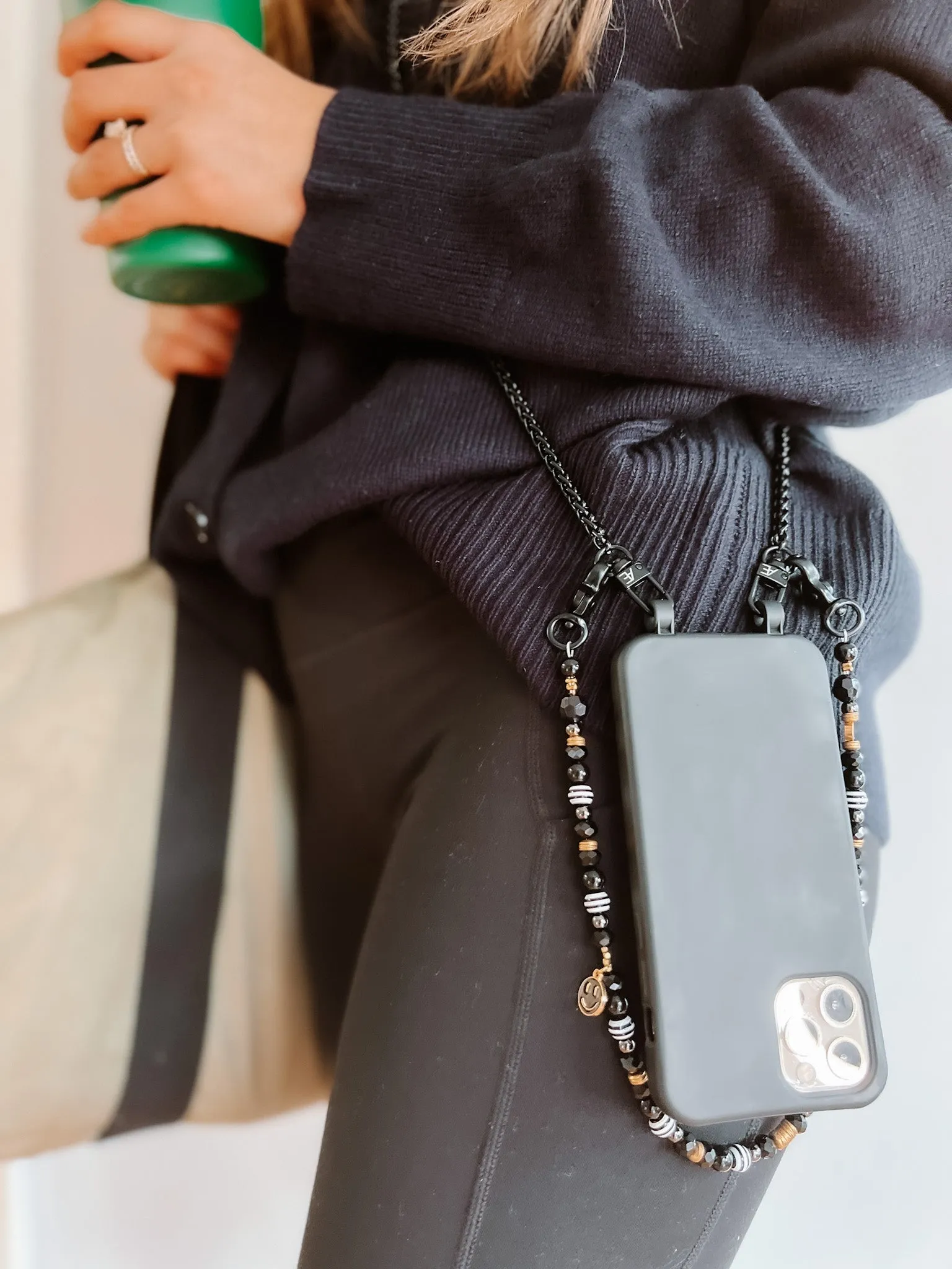 Black Phone Chain