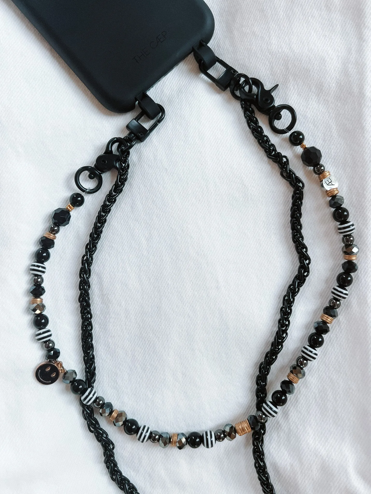 Black Phone Chain