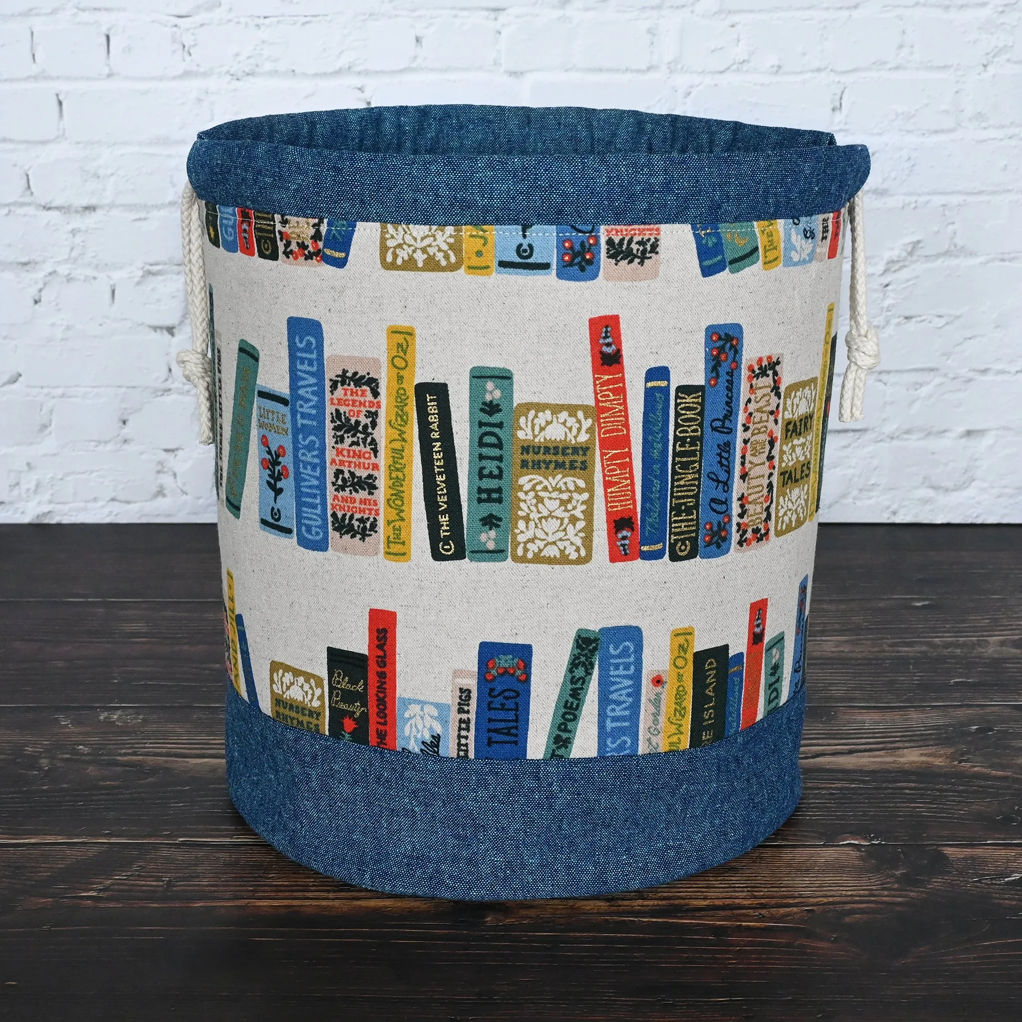 Book Club Bucket Bag