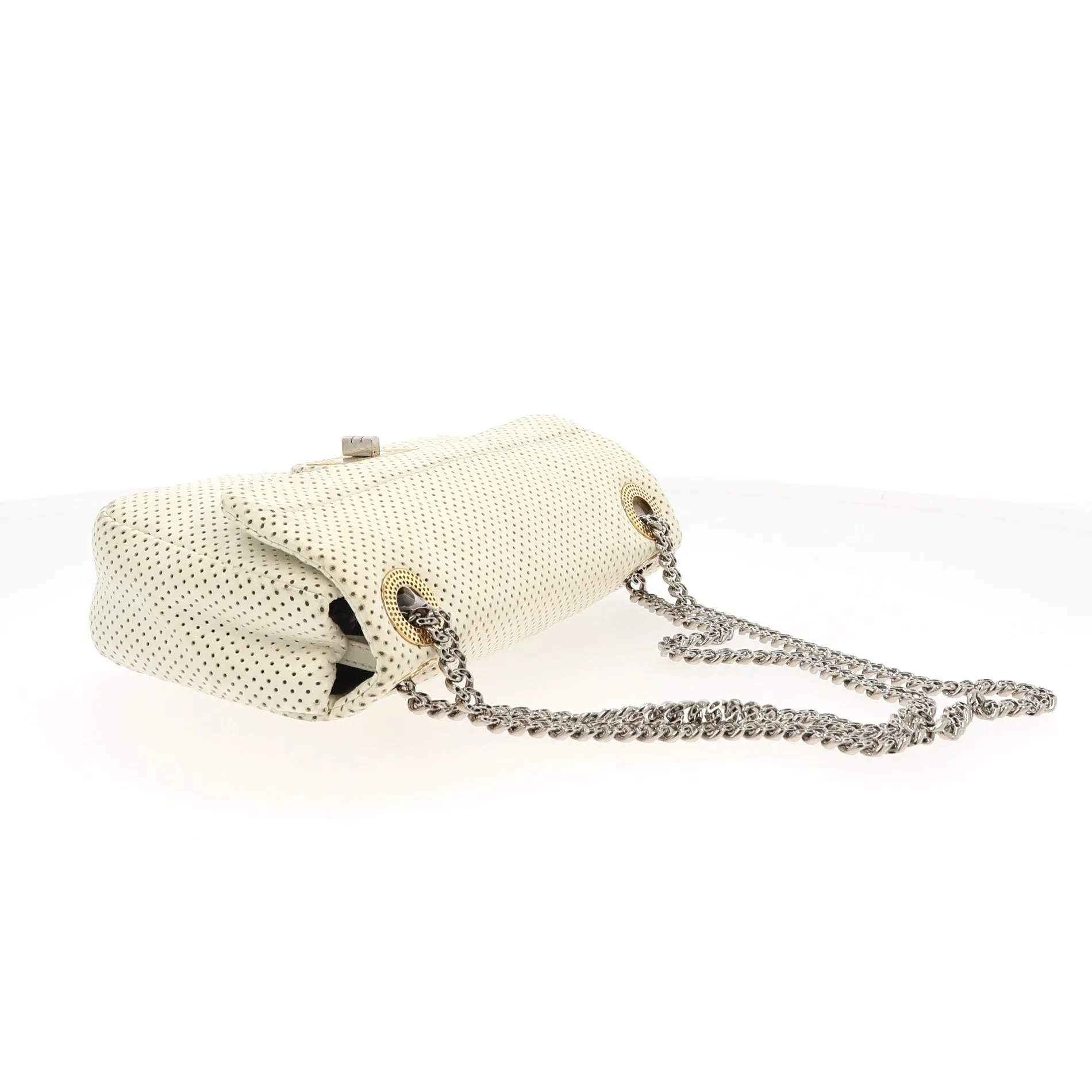 CHANEL 2.55 Shoulder Bag in White Leather