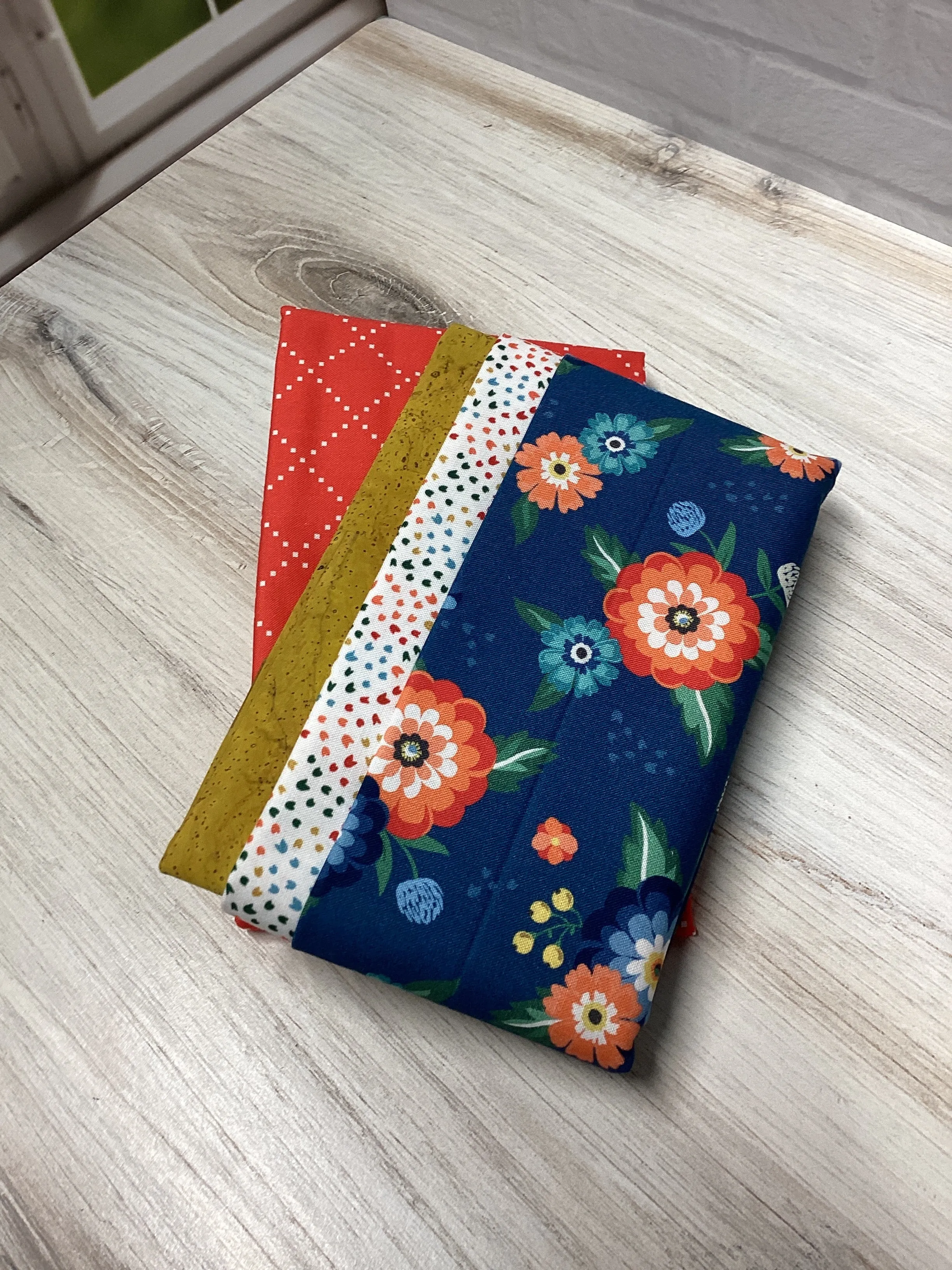 Cove Clutches