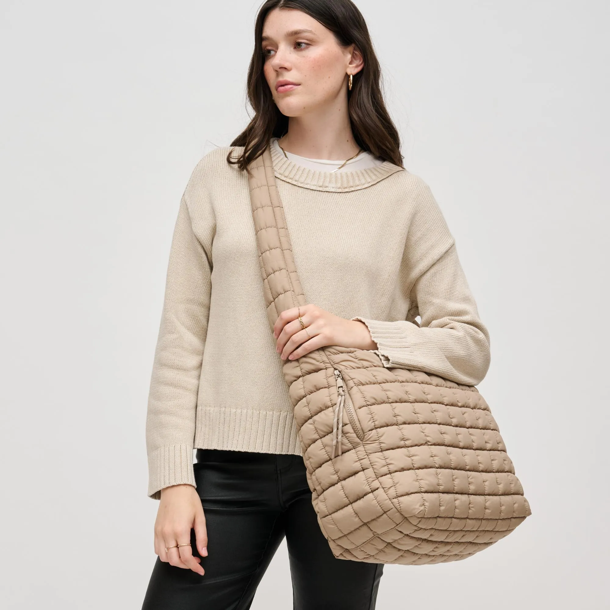 Leda Hobo