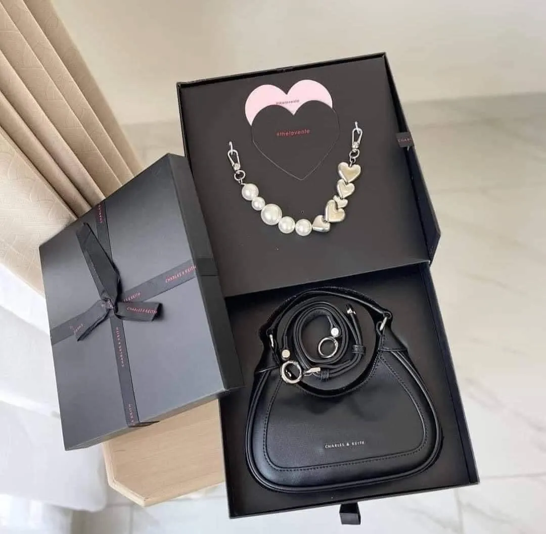 (PRE ORDER) Gift Set Mini Hobo Bag