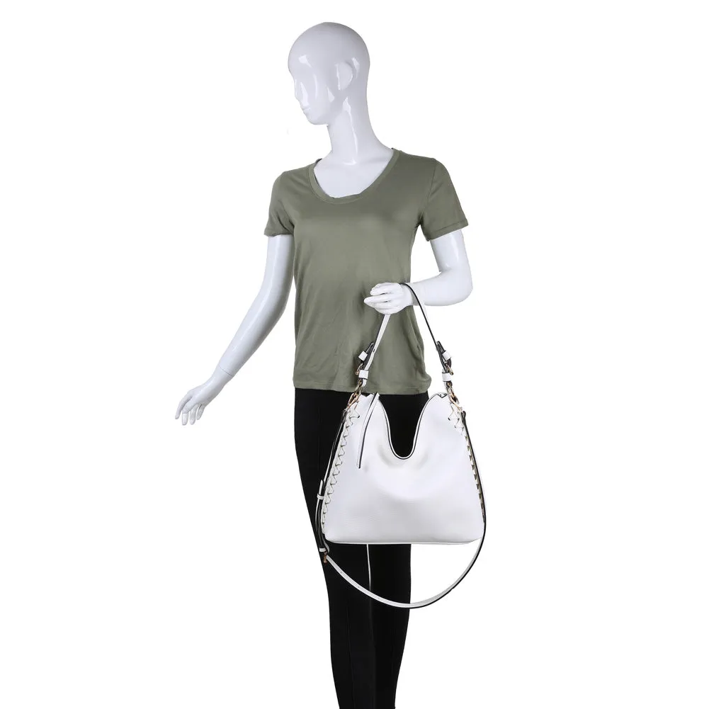 Stephanie Hobo
