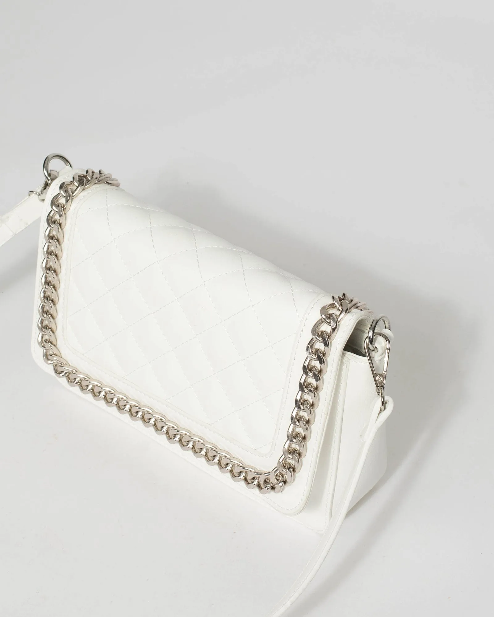 White Ivanna Chain Crossbody Bag