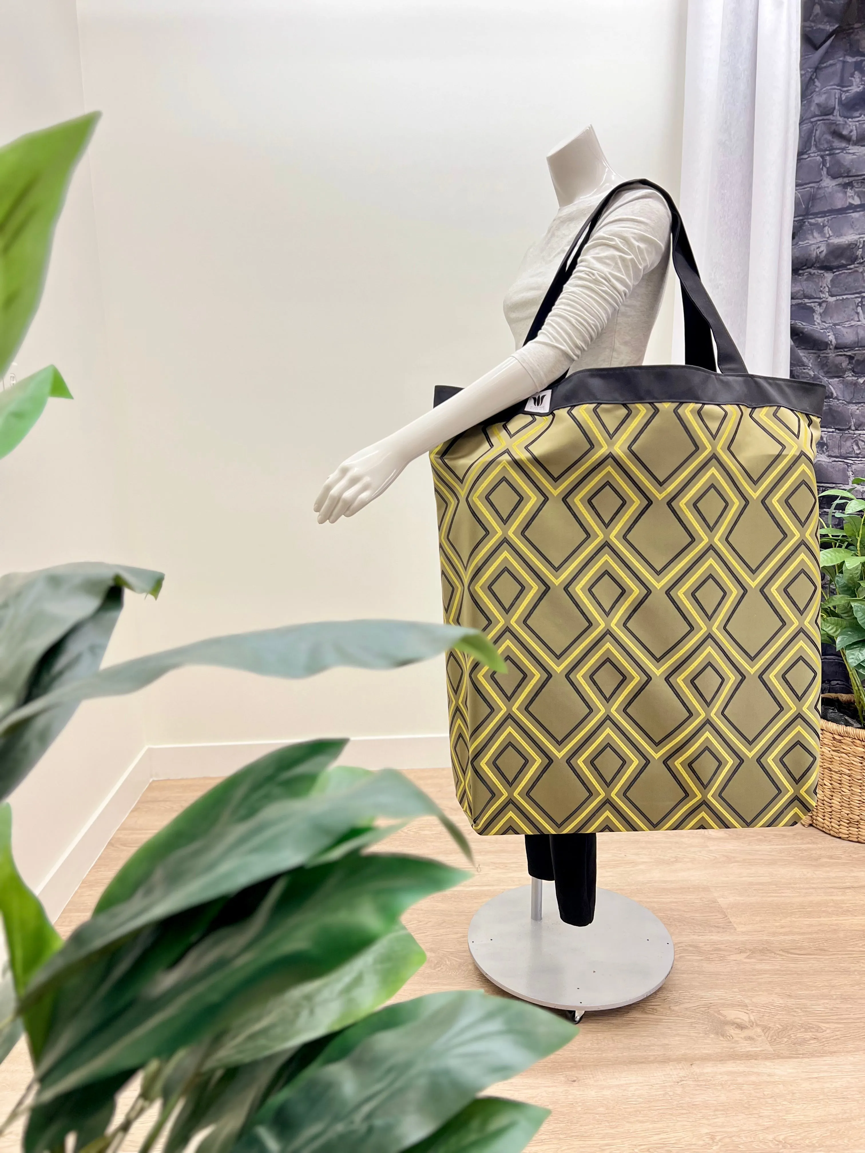 Yoga Tote | Green Gold Modern